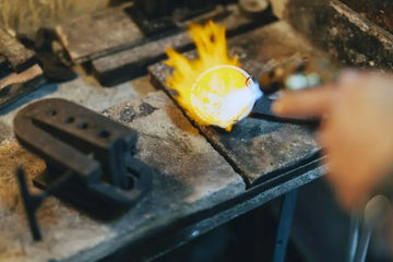 Kolloidales Gold ist keine belegte Methode zum Abnehmen