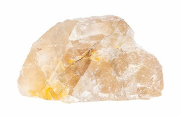Rohes gelbes Fluorit-Mineral auf neutralem Hintergrund