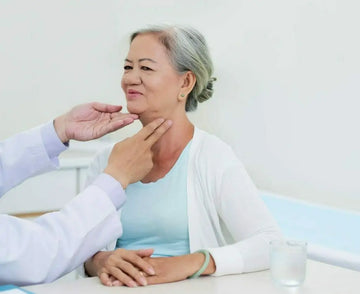 Ärztliche Untersuchung der Schilddrüse statt unbelegter Zeolith-Therapie