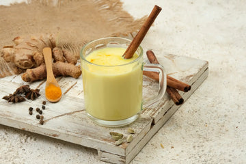 Goldene Milch und Hormone: Was ist belegt? – sachliche Einordnung und Sicherheit