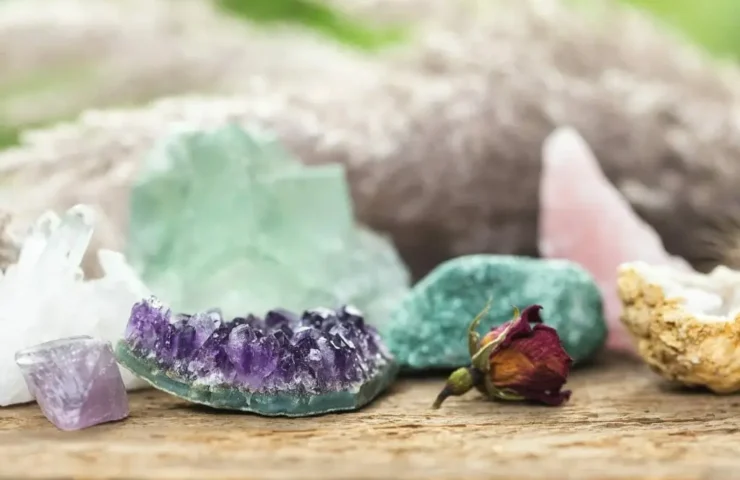 stones-and-minerals-set-up-for-healing-therapy-2022-12-06-03-33-08-utc