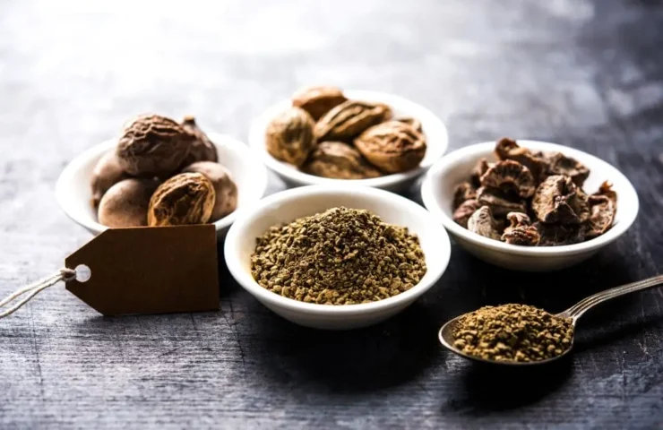 Triphala: Das uralte Superfood für eine ganzheitliche Gesundheit