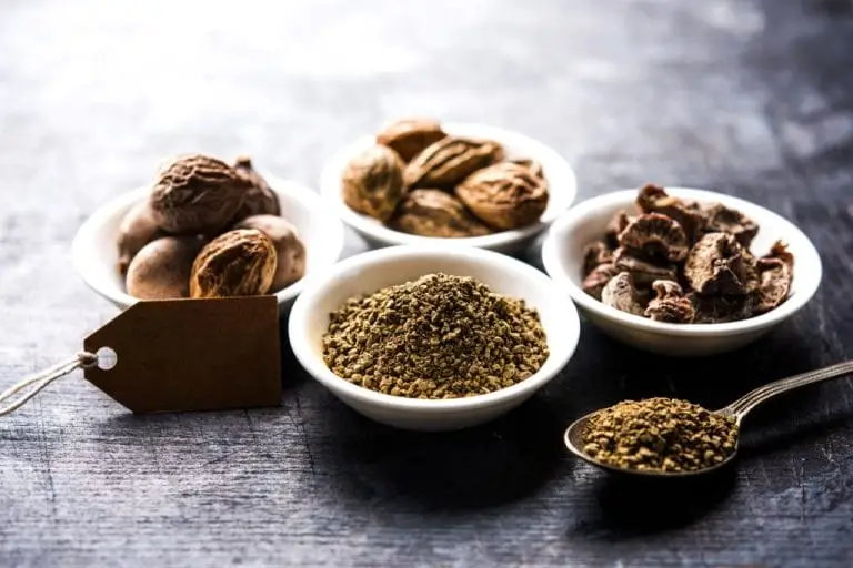 Triphala: Das uralte Superfood für eine ganzheitliche Gesundheit